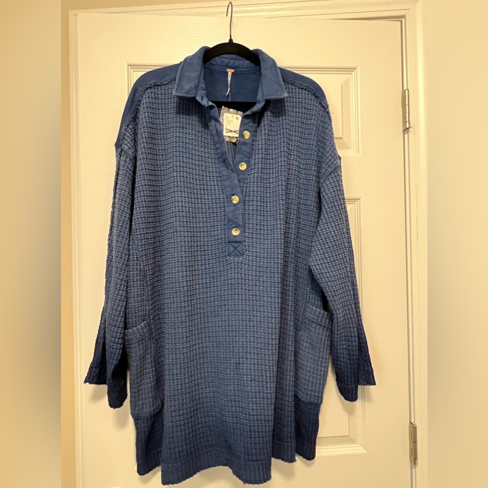 Ombré blue woven shirt